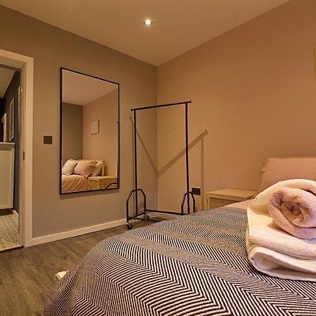 Scotforth Road- Boutique Rooms In Lancaster City Townhouse Esterno foto