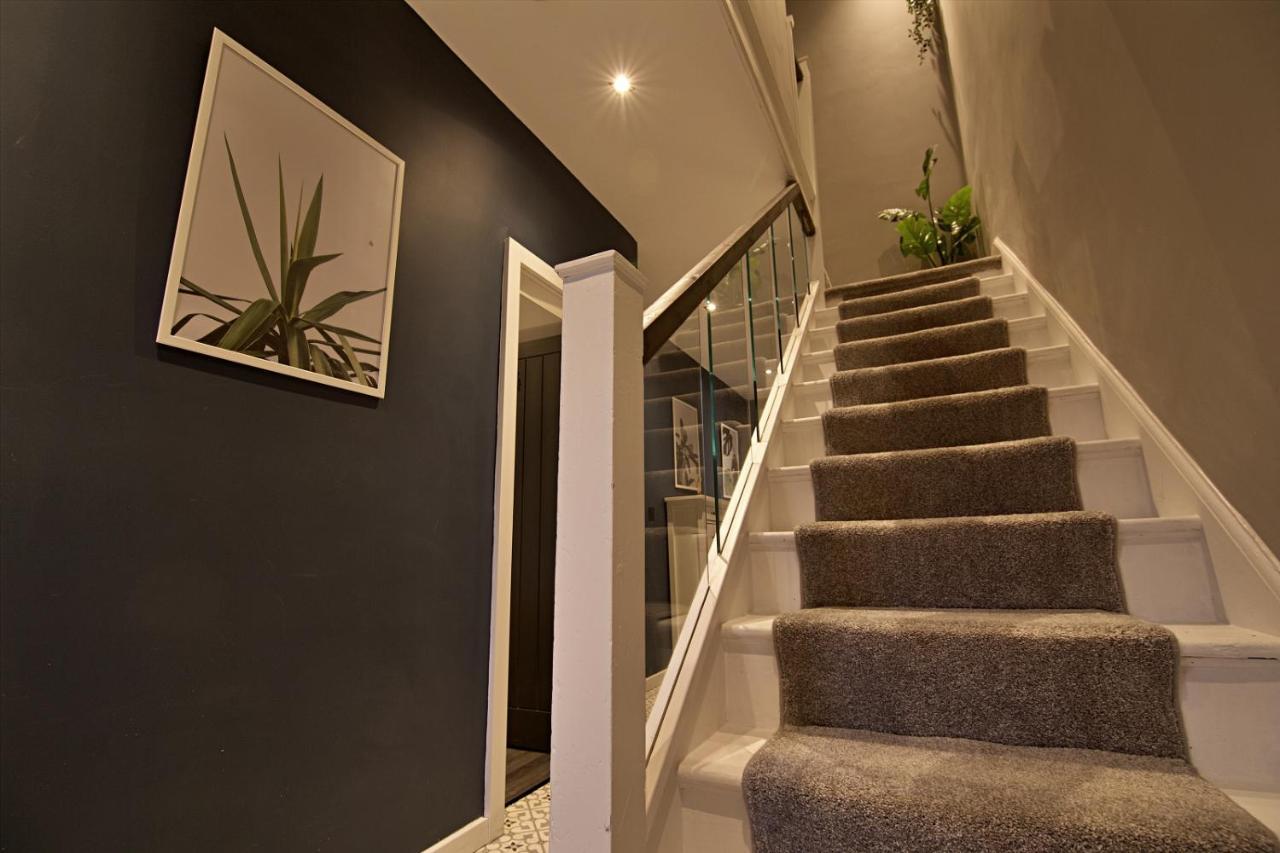 Scotforth Road- Boutique Rooms In Lancaster City Townhouse Esterno foto