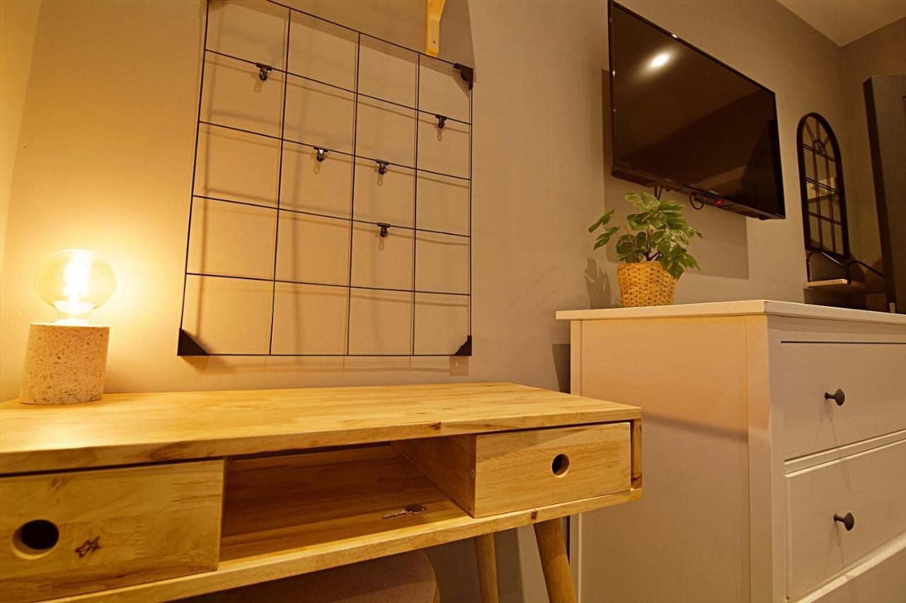 Scotforth Road- Boutique Rooms In Lancaster City Townhouse Esterno foto