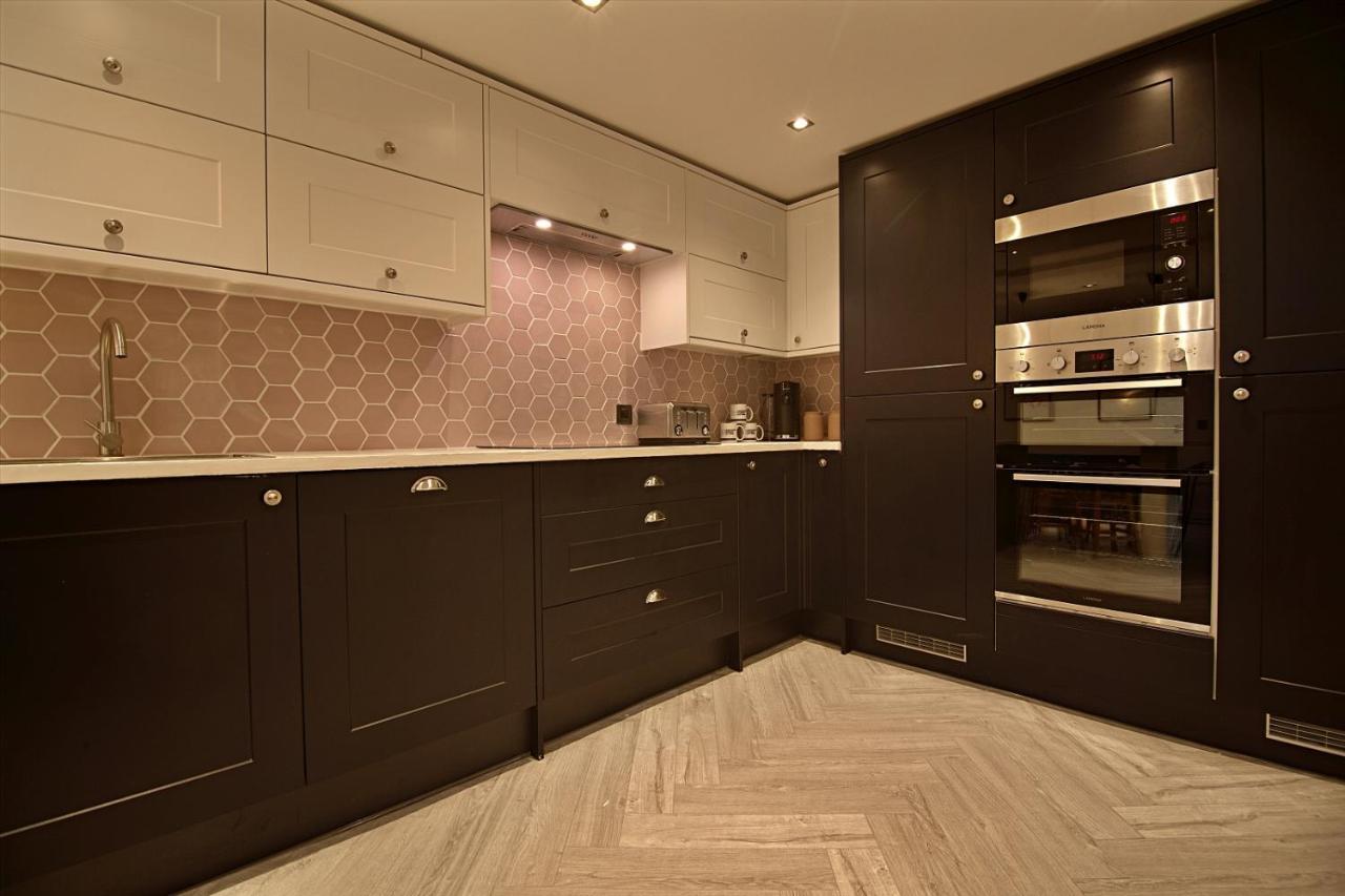 Scotforth Road- Boutique Rooms In Lancaster City Townhouse Esterno foto
